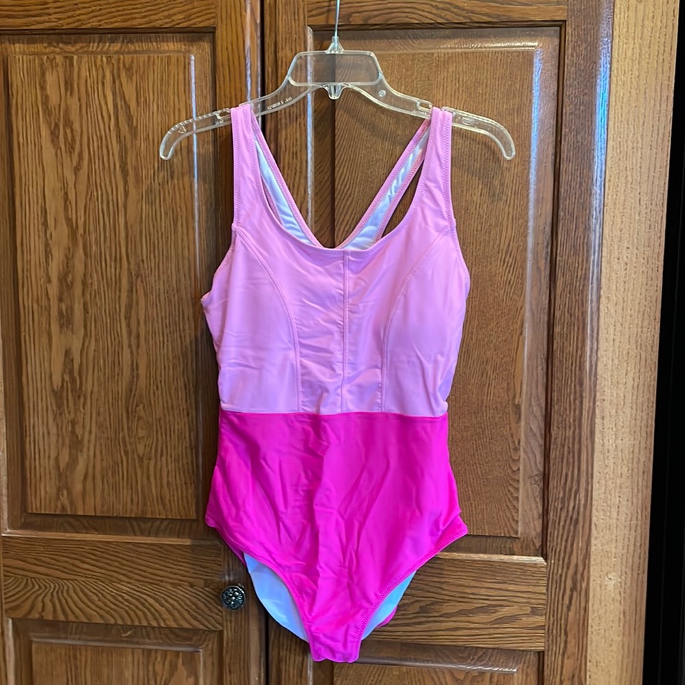 Pink bathing suit M